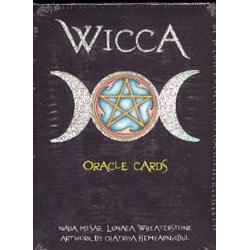 Wicca Oracle CardsCofanetto con le  32 carte oracolari